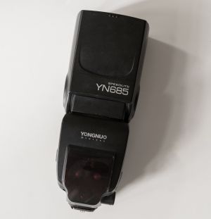 Аренда вспышки Yongnuo Speedlite YN685